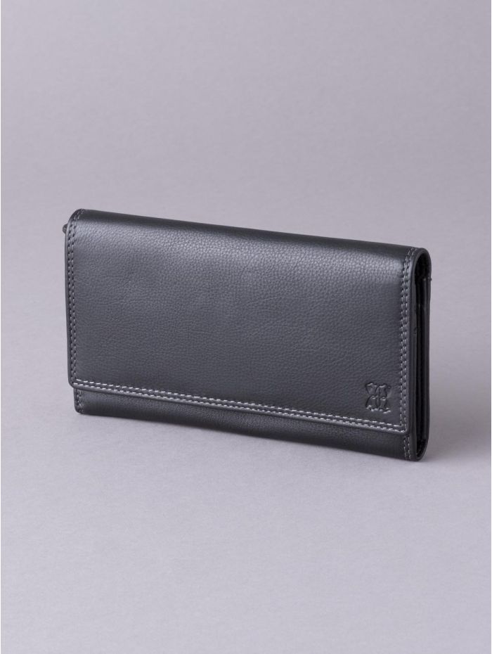 Large Leather Purse in Black