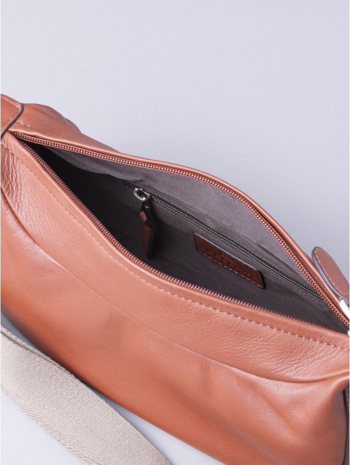 Fairfield Leather Sling Bag in Tan