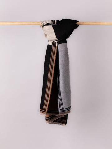 Lakeland Leather Zara Block Print Scarf in Camel and Black