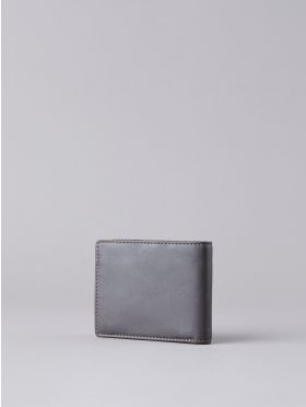 Stitch Leather Bi-Fold Wallet in Brown